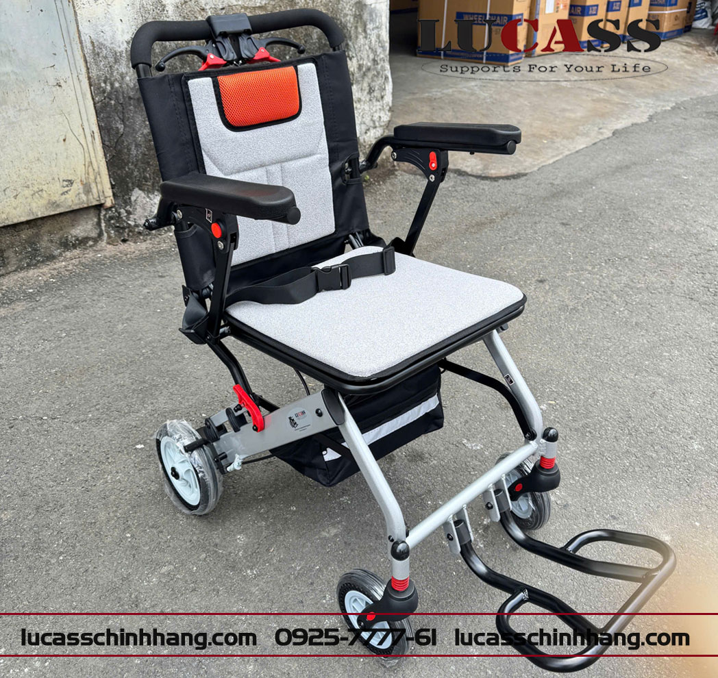 Xe lăn nhôm cao cấp Lucass X-400
