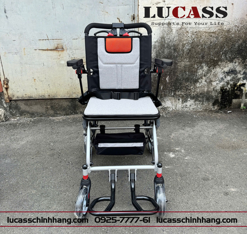 Xe lăn nhôm cao cấp Lucass X-400